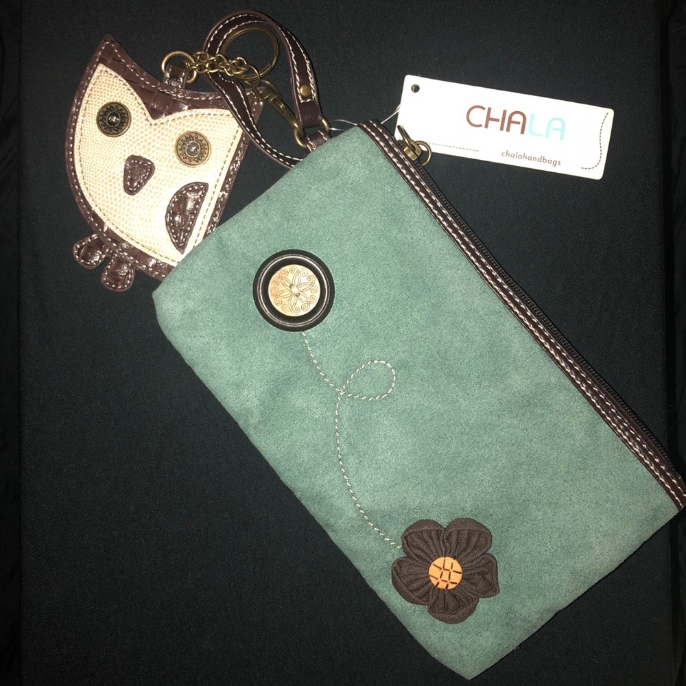 NWT Chala Clutch